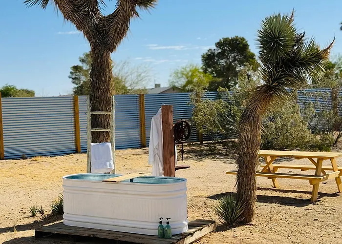 Casa Agave: Comfy Joshua Tree Cottage With Free Breakfast Bar
